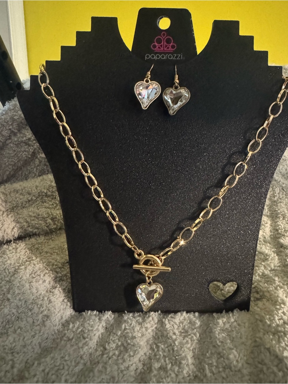 paparazzi Gold Tone Heart Pendant Necklace and Earrings with Clear Crystals